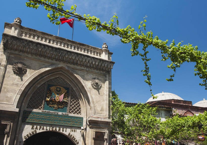 无人,家,横图,室外,白天,仰视,度假,美景,植物,门,城市风光,城市,土耳其,亚洲,阴影,光线,影子,房屋,墙,屋子,景观,拱门,首都,娱乐,楼房,墙壁,墙面,住宅,树,树木,蓝色,绿色,蓝天,天空,阳光,自然,门框,天,享受,休闲,景色,放松,生长,晴朗,成长,西亚,伊斯坦布尔,万里无云,大巴扎,晴空,晴空万里,彩图,低角度拍摄,房子,土耳其共和国