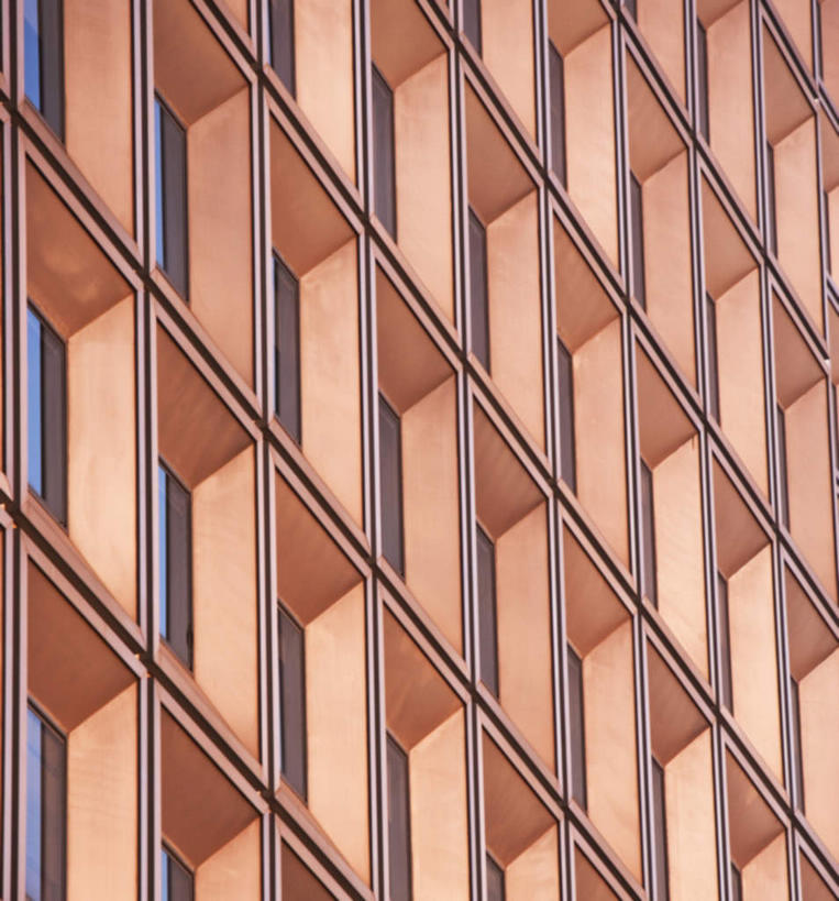 无人,高楼大厦,竖图,室外,特写,白天,仰视,度假,重复,美景,城市风光,城市,大厦,建筑,摩天大楼,纽约,美国,纹路,纹理,墙,景观,娱乐,墙壁,墙面,红色,享受,休闲,景色,放松,北美,北美洲,美洲,纽约州,帝国之州,帝国州,肌理,北亚美利加洲,亚美利加洲,一栋,反复,彩图,低角度拍摄,大楼,高层建筑,高楼,摩天楼