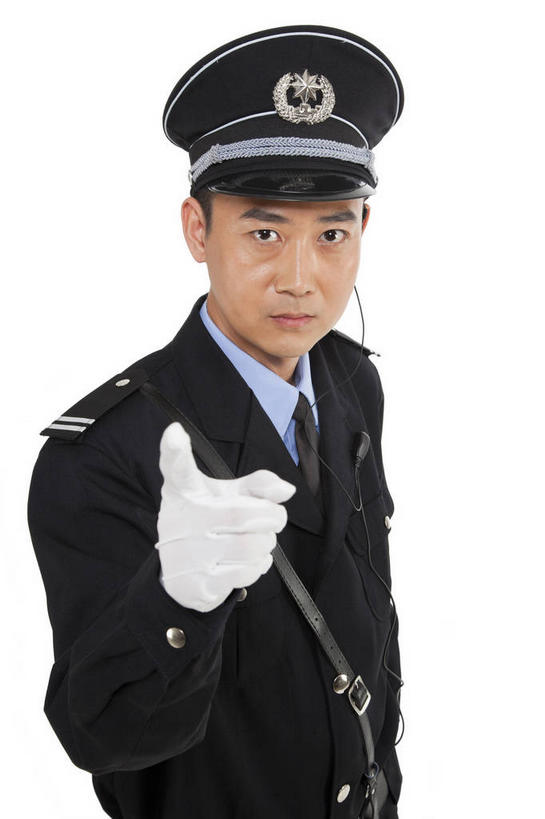 东方人,一个人,警察,警卫,站,竖图,室内,白天,白色背景,正面,工作服