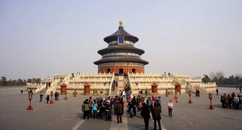 站,横图,室外,白天,正面,旅游,度假,名胜古迹,植物,楼梯,门,标志建筑