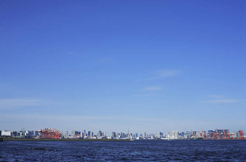 无人,高楼大厦,横图,室外,白天,正面,度假,技术,海洋,美景,城市风光,城市,大厦,建筑,摩天大楼,东京,日本,亚洲,波纹,景观,浪花,云,云朵,建筑群,涟漪,云彩,娱乐,设备,建设,施工,蓝色,白云,蓝天,水纹,天空,海水,波浪,天,享受,休闲,机械,起重机,景色,放松,晴朗,波光粼粼,工程,海景,东亚,本州,关东地方,本州岛,日本国,东京都,水晕,大海,海,晴空,彩图,大楼,高层建筑,高楼,摩天楼