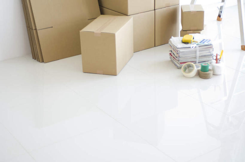 无人,横图,俯视,室内,特写,白天,白色背景,静物,报纸,一堆,许多,堆叠,堆积,信息,包装,纸箱,容器,箱子,摄影,影棚,堆,捆绑,新闻,纸板箱,包装箱,彩图,高角度拍摄,影棚拍摄,拍摄,报刊