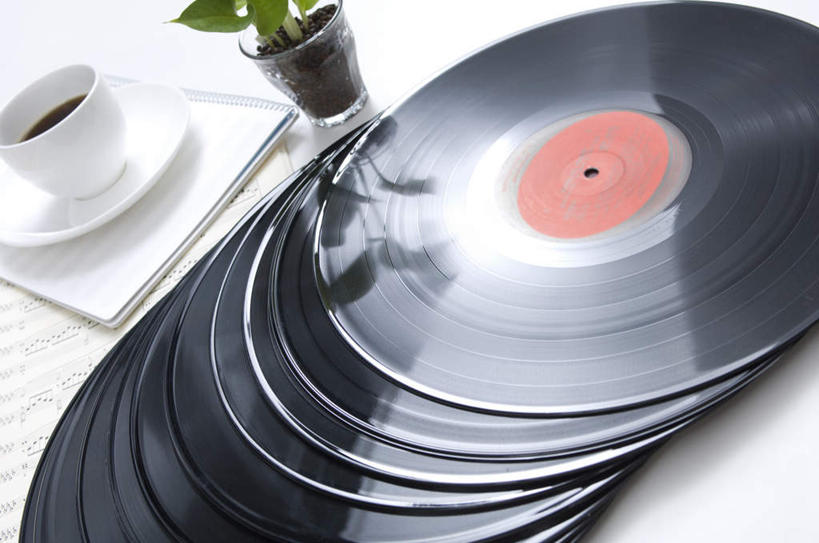 咖啡,无人,横图,俯视,室内,特写,白天,幸福,数据,植物,静物,杯子,一排,许多,整齐,信息,瓷器,盆栽,唱片,咖啡杯,盆景,陶瓷制品,一杯,娱乐,存储介质,饮料,排列,绿色,黑色,自然,享受,休闲,温馨,放松,乐趣,摄影,影棚,生长,成长,存储,提神,舒适,队列,瓷杯,醒脑,软饮料,彩图,高角度拍摄,影棚拍摄,拍摄