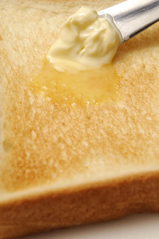 点心,面包,无人,竖图,俯视,室内,特写,白天,白色背景,桌面,一块,许多,阴影,光线,影子,黄油,食品,面点,食物,糕点,阳光,摄影,影棚,彩图,高角度拍摄,影棚拍摄,拍摄