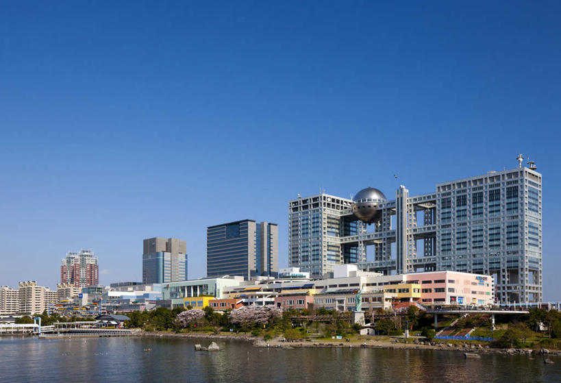 无人,高楼大厦,横图,全景,室外,白天,正面,度假,办公楼,海浪,海洋,美景,天际线,植物,城市风光,标志建筑,城市,大厦,地标,建筑,摩天大楼,写字楼,东京,日本,亚洲,景观,浪花,娱乐,建设,树,树木,蓝色,绿色,蓝天,天空,自然,海水,楼宇,天,享受,休闲,商务楼,景色,放松,生长,晴朗,成长,海景,东亚,本州,万里无云,关东地方,本州岛,日本国,东京都,台场,大海,风浪,海,海水的波动,近岸浪,涌浪,晴空,晴空万里,彩图,大楼,高层建筑,高楼,摩天楼