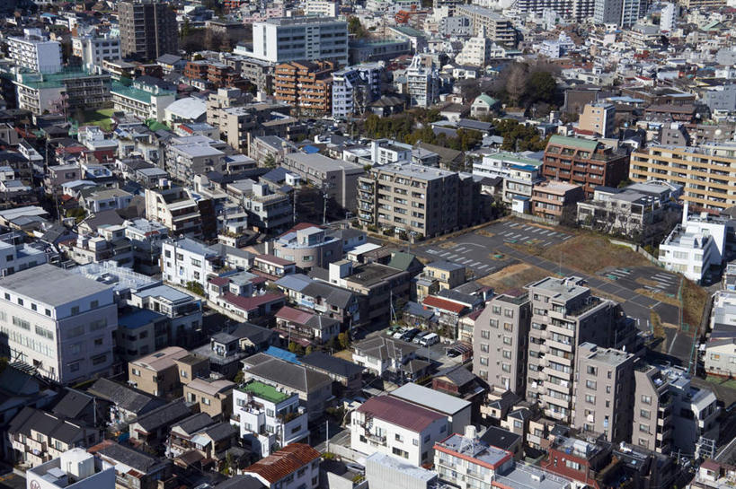 无人,高楼大厦,横图,俯视,航拍,室外,白天,度假,办公楼,美景,植物,城市风光,标志建筑,城市,大厦,道路,地标,建筑,路,摩天大楼,写字楼,公路,汽车,东京,日本,亚洲,阴影,光线,影子,景观,交通,娱乐,建设,车,树,树木,蓝色,绿色,蓝天,天空,阳光,自然,楼宇,交通工具,轿车,天,享受,休闲,商务楼,景色,放松,生长,成长,鸟瞰,载具,东亚,本州,关东地方,本州岛,日本国,东京都,彩图,高角度拍摄,大楼,高层建筑,高楼,摩天楼