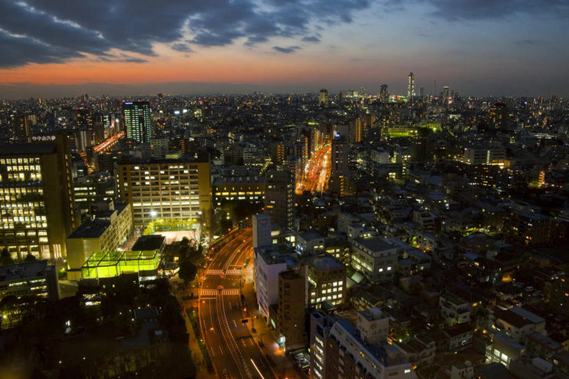 无人,高楼大厦,横图,俯视,航拍,彩色,室外,夜晚,度假,办公楼,美景,城市风光,标志建筑,城市,大厦,地标,建筑,摩天大楼,霓虹灯,写字楼,夜景,东京,日本,亚洲,景观,云,云朵,灯光,七彩,云彩,娱乐,光源,建设,霓虹,灯,蓝色,白云,蓝天,天空,楼宇,天,享受,休闲,商务楼,景色,放松,照明设备,鸟瞰,东亚,本州,关东地方,本州岛,日本国,东京都,氖灯,彩图,高角度拍摄,大楼,高层建筑,高楼,摩天楼