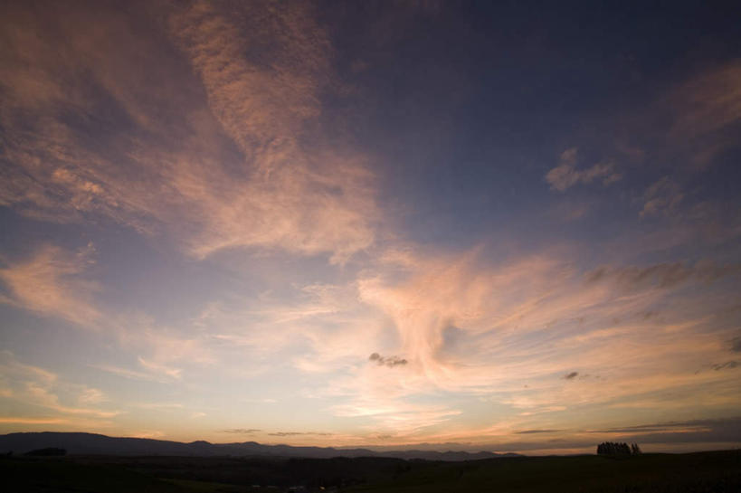 无人,横图,室外,白天,正面,旅游,度假,石头,美景,日落,山,山脉,北海道,日本,亚洲,石子,地平线,景观,山顶,山峰,晚霞,霞光,云,云朵,辽阔,地面,山峦,云彩,娱乐,白云,天空,自然,黄昏,群山,天,享受,休闲,广阔,橙色,景色,彩霞,放松,晴朗,一望无际,自然风光,延伸,东亚,沉积岩,日本国,天地相交,北海道地方,北海道岛,无边无际,一马平川,颠峰,极峰,水成岩,石块,岩石,晴空,夕阳,彩图