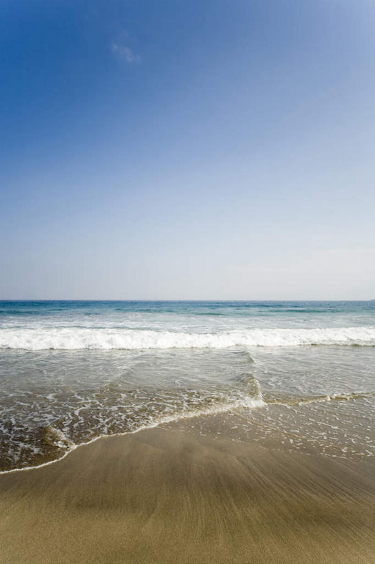 无人,竖图,俯视,室外,白天,旅游,度假,海浪,海洋,美景,沙滩,神奈川,日本,亚洲,阴影,光线,沙子,影子,海岸,景观,浪花,水平线,云,云朵,辽阔,海平线,沙地,神奈川县,云彩,娱乐,蓝色,白云,蓝天,天空,阳光,自然,海水,天,享受,休闲,广阔,景色,放松,一望无际,自然风光,海景,东亚,本州,关东地方,本州岛,日本国,无边无际,一马平川,大海,风浪,海,海水的波动,海滩,近岸浪,涌浪,彩图,高角度拍摄,水天相接,水天一线