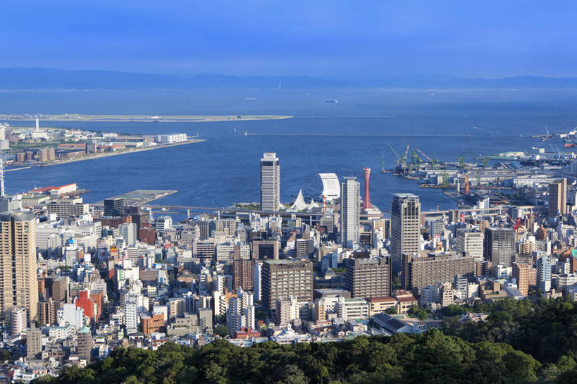 无人,高楼大厦,横图,俯视,航拍,室外,白天,度假,河流,美景,山,山脉,水,植物,城市风光,城市,大厦,建筑,摩天大楼,日本,亚洲,阴影,光线,影子,河水,景观,山峰,水流,云,云朵,山峦,云彩,娱乐,树,树木,蓝色,绿色,白云,蓝天,天空,阳光,自然,群山,天,享受,休闲,景色,放松,生长,成长,鸟瞰,东亚,本州,本州岛,日本国,近畿地方,近畿,兵库,兵库县,彩图,高角度拍摄,大楼,高层建筑,高楼,摩天楼