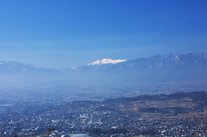 无人,家,横图,俯视,航拍,室外,白天,旅游,度假,美景,山,树林,雪,植物,大雪,长野县,日本,亚洲,许多,房屋,屋子,积雪,景观,山峰,雪景,冬季,冬天,山峦,娱乐,楼房,住宅,树,树木,蓝色,绿色,蓝天,天空,自然,天,享受,休闲,景色,放松,寒冷,生长,晴朗,成长,鸟瞰,自然风光,东亚,本州,万里无云,本州岛,日本国,中部地方,长野,严寒,晴空,晴空万里,彩图,高角度拍摄,房子