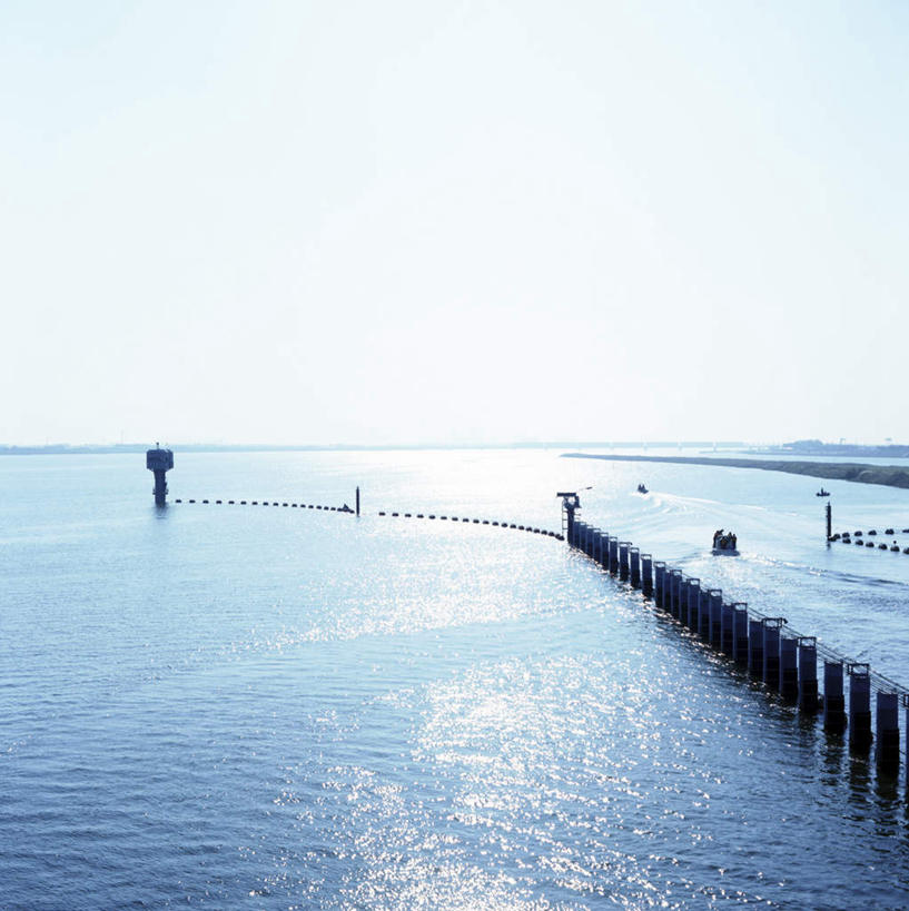 无人,码头,竖图,俯视,室外,白天,旅游,度假,海浪,海洋,美景,港口,日本,亚洲,许多,阴影,光线,木板,影子,景观,浪花,水平线,桥,辽阔,木桥,海平线,娱乐,栈桥,蓝色,蓝天,天空,阳光,自然,海水,天,享受,休闲,广阔,景色,放松,浮标,晴朗,人行桥,木板桥,一望无际,自然风光,海景,东亚,本州,万里无云,三重县,本州岛,日本国,近畿地方,近畿,三重,无边无际,一马平川,大海,风浪,海,海水的波动,近岸浪,涌浪,晴空,晴空万里,彩图,高角度拍摄,摆渡口,埠头,渡口,渡头,港湾,海港,货运码头,口岸,商港,水天相接,水天一线