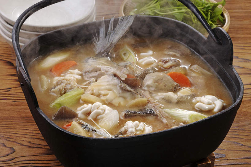 海鲜,无人,横图,俯视,室内,特写,白天,烹饪,雾,餐桌,桌子,萝卜,胡萝卜,蔬菜,餐具,许多,阴影,沸腾,新鲜,反射,蒸汽,鱼,碟子,锅子,盘,影子,生菜,莴苣,汤,日本料理,料理,食品,水蒸气,水产,菜肴,美食,鱼类,海洋生物,食物,一个,白色,黑色,盘子,碟,碗,日式料理,四个,日式,佳肴,有机食品,绿色食品,单个,餐台,配菜,水生动物,海产品,餐垫,水生物,海底动物,鳕鱼,蒸发,春菜,鹅仔菜,莴仔菜,千金菜,叶用莴苣,红萝卜,甘荀,彩图,高角度拍摄