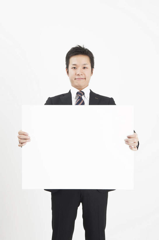 东方人,一个人,商务人士,商务男性,站,笑,微笑,竖图,室内,白天,白色背景,正面,衬衫,亚洲,仅一个男性,仅一个人,握,套装,领带,拿,拿着,注视,黄种人,仅一个年轻男性,白纸,观察,看,站着,握着,摄影,影棚,观看,纸板,察看,象征,庄重,关注,商务装,身份,工薪阶层,正式,地位,男人,男性,年轻男性,亚洲人,白领,上班族,站立,半身,彩图,影棚拍摄,衬衣,拍摄