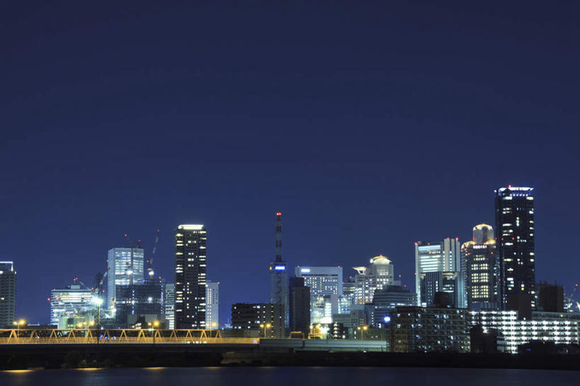 无人,高楼大厦,横图,彩色,室外,夜晚,正面,度假,美景,城市风光,城市,大厦,建筑,摩天大楼,霓虹灯,日本,亚洲,景观,建筑群,灯光,七彩,娱乐,光源,建设,霓虹,灯,蓝色,蓝天,天空,天,享受,休闲,景色,放松,大阪,照明设备,东亚,本州,大阪府,本州岛,日本国,近畿地方,近畿,氖灯,彩图,大楼,高层建筑,高楼,摩天楼