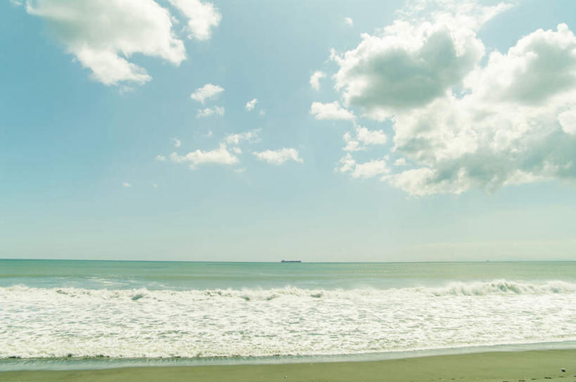 无人,横图,室外,白天,正面,旅游,度假,海浪,海洋,美景,沙滩,北海道,日本,亚洲,沙子,海岸,景观,浪花,水平线,云,云朵,海平线,沙地,云彩,娱乐,蓝色,白云,蓝天,天空,自然,海水,天,享受,休闲,景色,放松,晴朗,自然风光,海景,东亚,日本国,北海道地方,北海道岛,大海,风浪,海,海水的波动,海滩,近岸浪,涌浪,晴空,彩图