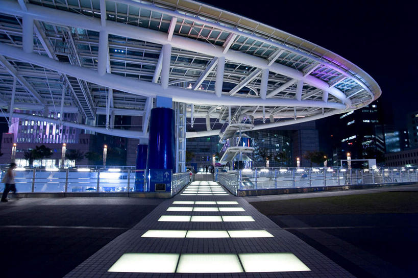 无人,高楼大厦,横图,室外,夜晚,正面,仰视,旅游,度假,美景,植物,大厦,道路,建筑,路,摩天大楼,公路,照明,爱知县,日本,亚洲,一座,阴影,反射,壁灯,影子,景观,灯光,交通,娱乐,灯,树,树木,蓝色,绿色,蓝天,天空,自然,灯具,天,享受,休闲,景色,放松,生长,成长,照亮,照明设备,自然风光,电视塔,东亚,本州,本州岛,日本国,中部地方,爱知,马路,彩图,大楼,高层建筑,高楼,摩天楼