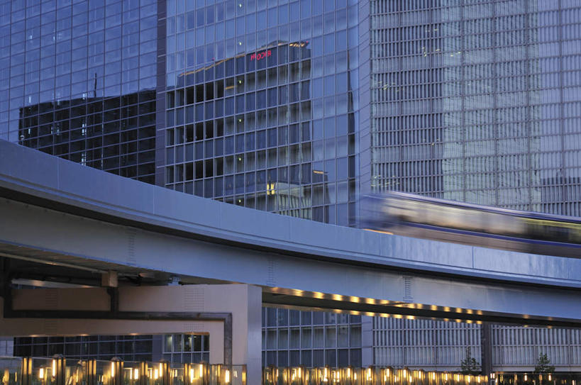 无人,高楼大厦,横图,室外,白天,仰视,度假,美景,窗户,城市风光,城市,大桥,大厦,建筑,立交桥,路灯,摩天大楼,桥梁,照明,东京,日本,亚洲,一排,许多,阴影,整齐,反射,影子,景观,高架,斜拉桥,桥,灯光,娱乐,建设,玻璃窗,灯,排列,享受,休闲,景色,放松,照亮,照明设备,队列,东亚,本州,关东地方,本州岛,日本国,东京都,彩图,低角度拍摄,大楼,高层建筑,高楼,摩天楼