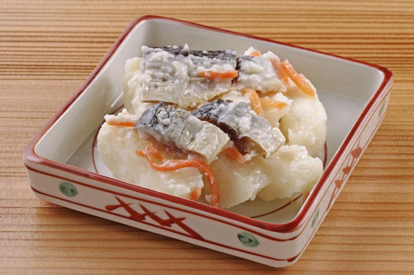 米饭,寿司,无人,横图,俯视,室内,特写,白天,烹饪,餐桌,桌面,桌子,萝卜,胡萝卜,餐具,碟子,盘,日本料理,料理,食品,饭,菜肴,美食,食物,盘子,碟,日式料理,日式,摄影,佳肴,影棚,餐台,五谷,醋饭,四喜饭,红萝卜,甘荀,彩图,高角度拍摄,影棚拍摄,拍摄