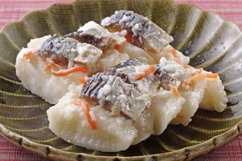 米饭,寿司,无人,横图,俯视,室内,特写,白天,烹饪,餐桌,桌面,桌子,萝卜,胡萝卜,餐具,碟子,盘,日本料理,料理,食品,饭,菜肴,美食,食物,盘子,碟,日式料理,日式,摄影,佳肴,影棚,餐台,五谷,醋饭,四喜饭,红萝卜,甘荀,彩图,高角度拍摄,影棚拍摄,拍摄