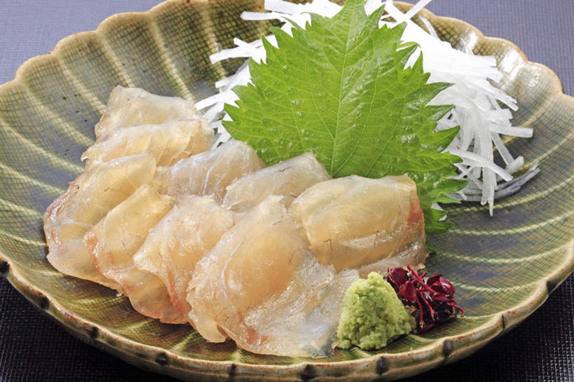 生鱼片,芥末,无人,横图,俯视,室内,特写,白天,烹饪,餐桌,桌面,桌子,蔬菜,餐具,叶子,新鲜,碟子,盘,肉,鱼肉,日本料理,鱼片,料理,食品,绿叶,鲷鱼,菜肴,美食,肉类,食物,盘子,碟,日式料理,日式,嫩叶,摄影,佳肴,有机食品,绿色食品,影棚,餐台,鲷,加吉鱼,铜盆鱼,真鲷,肉食,红鲷,山葵,泽山葵,溪山葵,班加吉,加真鲷,芥子末,山嵛菜,芥辣粉,哇沙比,辣根,沙西米,红加吉,叶,叶片,彩图,高角度拍摄,影棚拍摄,拍摄,刺身