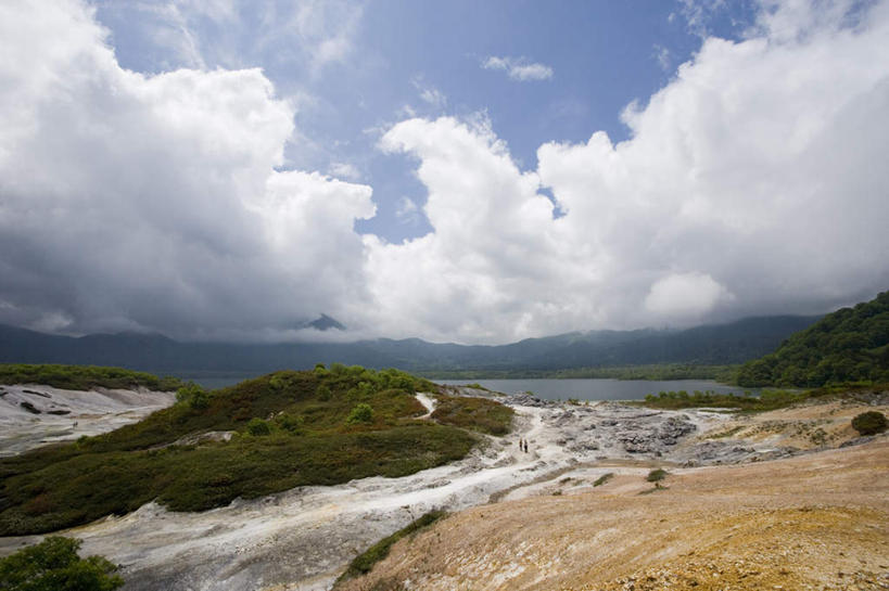 无人,横图,全景,室外,白天,正面,旅游,度假,湖,湖泊,美景,树林,水,天际线,植物,日本,亚洲,地平线,湖面,景观,水流,水面,云,云朵,辽阔,地面,云彩,娱乐,树,树木,蓝色,绿色,白云,蓝天,天空,自然,湖水,天,享受,休闲,景色,放松,生长,晴朗,成长,一望无际,自然风光,延伸,东亚,本州,本州岛,日本国,天地相交,青森,青森县,东北地方,晴空,彩图