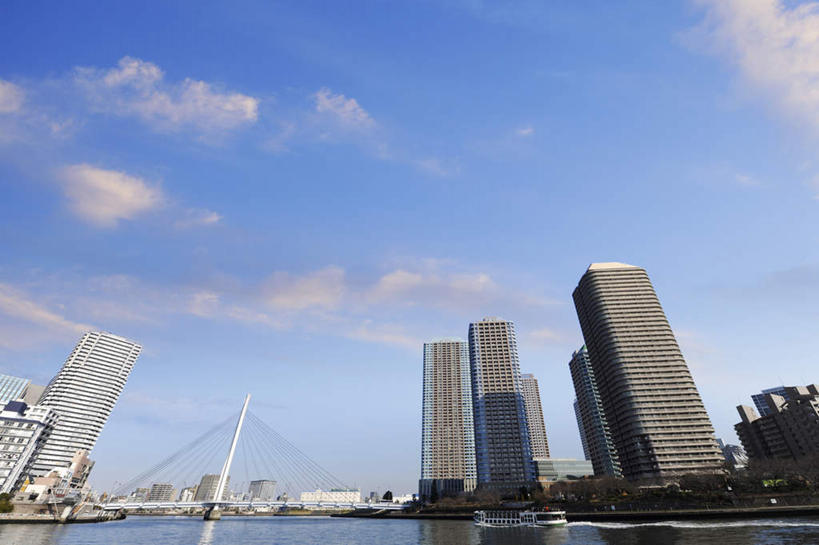 无人,高楼大厦,横图,室外,白天,仰视,度假,美景,城市风光,城市,大厦,建筑,摩天大楼,东京,日本,亚洲,阴影,光线,影子,景观,云,云朵,中央区,云彩,娱乐,建设,蓝色,白云,蓝天,天空,阳光,天,享受,休闲,景色,放松,晴朗,东亚,本州,关东地方,本州岛,日本国,东京都,晴空,彩图,低角度拍摄,大楼,高层建筑,高楼,摩天楼