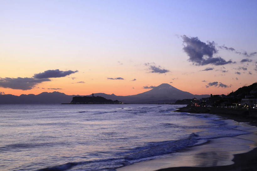 无人,横图,室外,白天,正面,旅游,度假,海浪,海洋,美景,日落,山,山脉,神奈川,日本,亚洲,景观,浪花,山峰,水平线,晚霞,霞光,云,云朵,辽阔,海平线,山峦,神奈川县,云彩,娱乐,蓝色,白云,蓝天,天空,自然,海水,黄昏,群山,天,享受,休闲,广阔,景色,彩霞,放松,晴朗,一望无际,自然风光,海景,东亚,镰仓,本州,关东地方,本州岛,日本国,无边无际,一马平川,大海,风浪,海,海水的波动,近岸浪,涌浪,晴空,夕阳,彩图,水天相接,水天一线