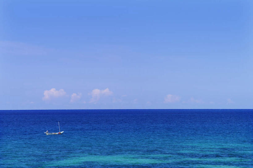 无人,横图,室外,白天,正面,旅游,度假,海浪,海洋,美景,北海道,日本,亚洲,景观,浪花,水平线,云,云朵,辽阔,海平线,云彩,娱乐,蓝色,白云,蓝天,天空,自然,海水,天,享受,休闲,广阔,景色,放松,晴朗,一望无际,自然风光,海景,东亚,日本国,北海道地方,北海道岛,无边无际,一马平川,大海,风浪,海,海水的波动,近岸浪,涌浪,晴空,彩图,水天相接,水天一线