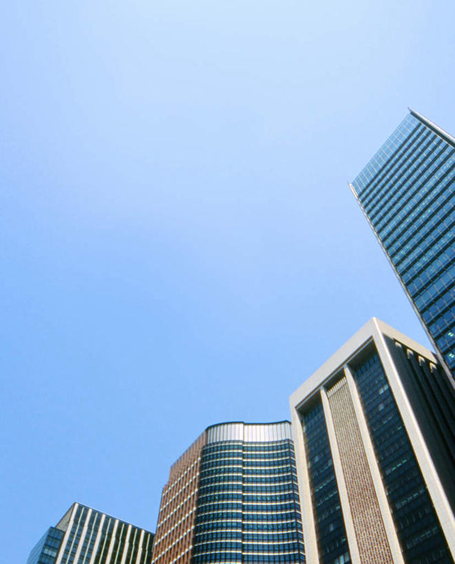 无人,高楼大厦,竖图,室外,白天,仰视,度假,美景,城市风光,城市,大厦,建筑,摩天大楼,东京,日本,亚洲,景观,娱乐,建设,蓝色,蓝天,天空,天,享受,休闲,景色,放松,千代田区,晴朗,东亚,本州,万里无云,关东地方,本州岛,日本国,东京都,晴空,晴空万里,彩图,低角度拍摄,大楼,高层建筑,高楼,摩天楼