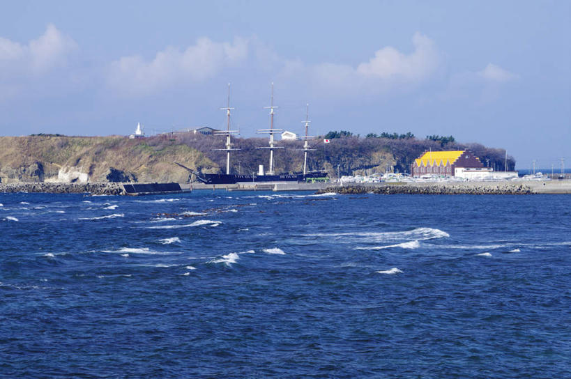 帆船,无人,横图,室外,白天,正面,旅游,度假,海浪,海洋,美景,船,北海道,日本,亚洲,景观,浪花,云,云朵,云彩,娱乐,蓝色,白云,蓝天,天空,自然,海水,交通工具,天,享受,休闲,景色,放松,晴朗,自然风光,载具,海景,东亚,日本国,北海道地方,北海道岛,大海,风浪,海,海水的波动,近岸浪,涌浪,晴空,彩图