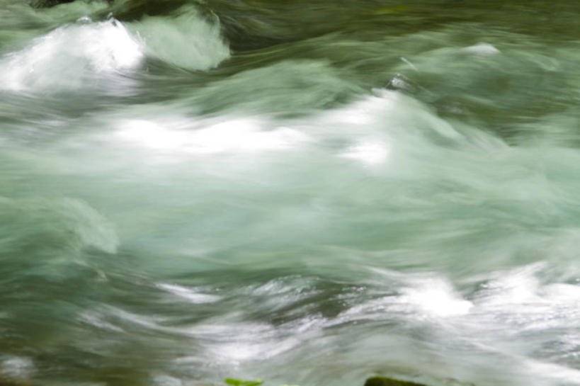 无人,横图,室外,特写,白天,正面,河流,美景,水,日本,亚洲,波纹,朦胧,模糊,河水,景观,水流,水纹,小溪,自然,波浪,溪水,景色,自然风光,东亚,本州,本州岛,日本国,青森,青森县,东北地方,奥入濑町,奥入濑溪流,彩图,上北郡