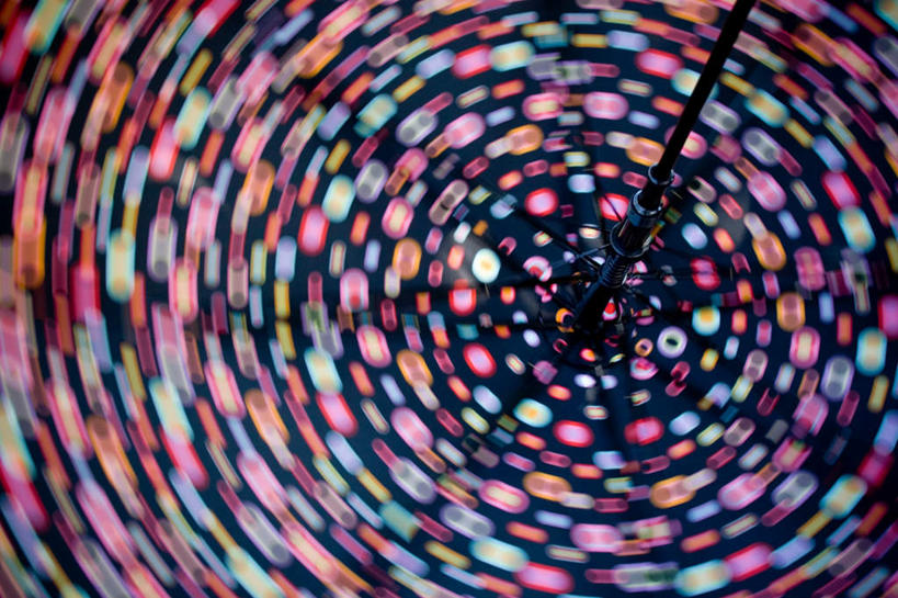 无人,横图,彩色,室内,特写,白天,正面,静物,阴影,朦胧,模糊,装饰,光线,影子,灯光,旋转,华丽,修饰,点缀,扭转,衬托,美观,雅致,雅观,彩图