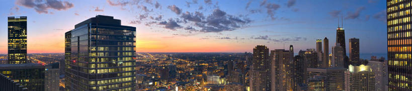 无人,高楼大厦,横图,全景,俯视,室外,白天,度假,美景,窗户,城市风光,城市,大厦,建筑,摩天大楼,美国,一排,许多,阴影,整齐,光线,影子,墙,景观,霞光,云,云朵,很多,云彩,娱乐,建设,玻璃窗,墙壁,墙面,排列,白云,阳光,享受,休闲,景色,彩霞,放松,北美,北美洲,队列,美洲,伊利诺斯州,芝加哥,世界屠猪城,巨肩之城,劳动之城,伊利诺伊,伊利诺伊州,伊利诺州,芝加哥市,芝城,林肯之地,北亚美利加洲,亚美利加洲,约翰汉考克大厦,夕照,夕阳,彩图,高角度拍摄,大楼,高层建筑,高楼,摩天楼,斜阳