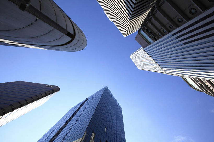 无人,高楼大厦,横图,室外,白天,仰视,旅游,度假,办公楼,标志建筑,大厦,地标,建筑,摩天大楼,写字楼,日本,亚洲,阴影,光线,影子,娱乐,建设,蓝色,蓝天,天空,阳光,楼宇,天,享受,休闲,旅游胜地,商务楼,放松,大阪,晴朗,东亚,本州,万里无云,大阪府,本州岛,日本国,近畿地方,近畿,北区,晴空,晴空万里,彩图,低角度拍摄,大楼,高层建筑,高楼,摩天楼,梅田蓝天大厦,梅田空中庭园