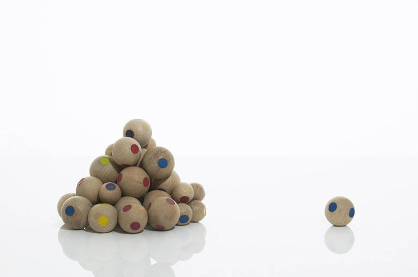 无人,横图,室内,特写,白天,白色背景,正面,游戏,成功,合作,团队,集体,信心,静物,拼图,连接,阴影,组合,反射,木制,影子,玩,娱乐,队伍,木制品,休闲,摄影,影棚,活动,链接,成就,发泄,消遣,智力,拼接,拼凑,智力游戏,合伙,宣泄,拼合,凑集,聚合,撮合,链结,趣味,策略,玩耍,嬉戏,彩图,影棚拍摄,拍摄,立体拼图