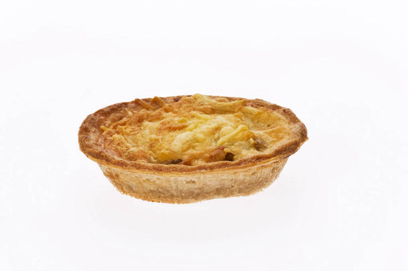 面食,无人,横图,室内,特写,白天,白色背景,正面,烹饪,西餐,餐桌,桌子,阴影,反射,影子,料理,食品,面点,菜肴,美食,食物,一个,西式,摄影,佳肴,影棚,单个,餐台,派,彩图,影棚拍摄,拍摄