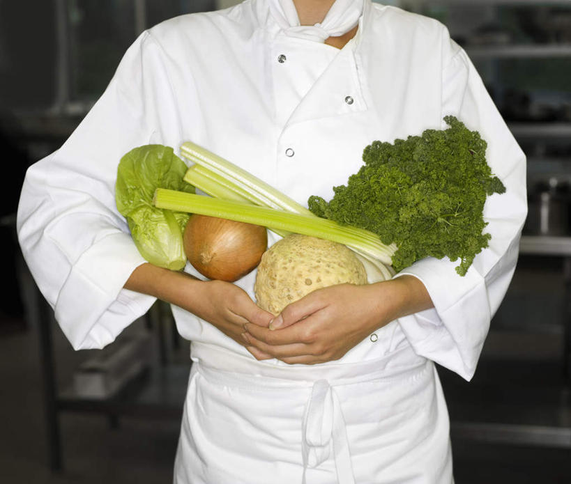 西方人,一个人,栏杆,站,抱,横图,室内,白天,正面,工作服,制服,蔬菜,洋葱,椰菜,卷心菜,欧洲,欧洲人,仅一个男性,仅一个人,新鲜,分离,围栏,葱,大葱,青葱,食品,过滤,分开,护栏,食物,仅一个年轻男性,一个,白色,口罩,站着,隔断,甘蓝,遮掩,有机食品,绿色食品,单个,抱着,隔离,卫生,掩盖,搂着,遮挡,净化,玉葱,间隔,预防,遮盖,防尘,掩饰,断绝,隔开,屏蔽,屏绝,远离,中断,阻遏,阻隔,工作制服,男人,男性,年轻男性,白种人,圆葱,洋葱头,球葱,结球甘蓝,甘兰,葱头,包心菜,搂,搂抱,站立,半身,彩图,工作套服