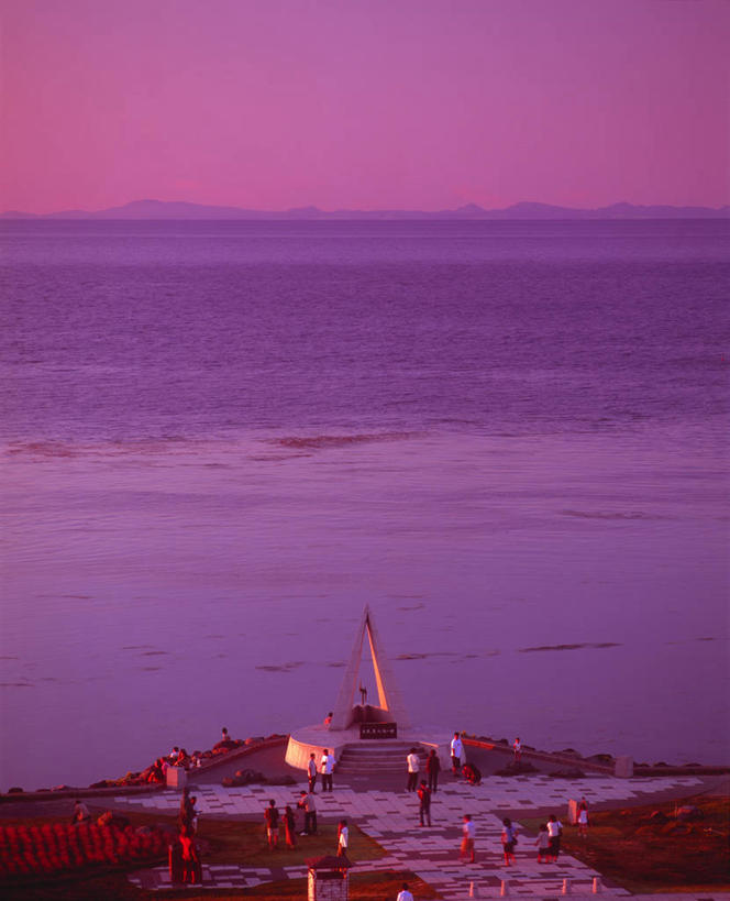 无人,竖图,室外,白天,正面,旅游,度假,海浪,海洋,美景,日落,沙滩,北海道,日本,亚洲,阴影,光线,沙子,影子,海岸,景观,浪花,水平线,晚霞,霞光,落日,辽阔,海平线,沙地,娱乐,阳光,自然,海水,黄昏,享受,休闲,广阔,景色,彩霞,放松,一望无际,自然风光,海景,东亚,日本国,北海道地方,北海道岛,稚内,稚内市,宗谷支厅,无边无际,一马平川,夕照,薄暮,大海,风浪,海,海水的波动,海滩,近岸浪,涌浪,夕阳,彩图,傍晚,宗谷岬,水天相接,水天一线,斜阳