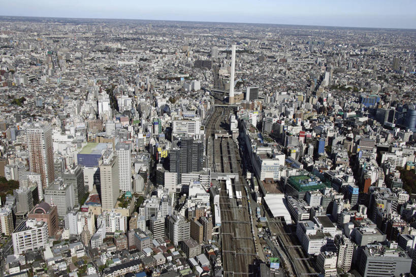 无人,高楼大厦,横图,俯视,航拍,室外,白天,度假,美景,城市风光,城市,大厦,道路,建筑,路,摩天大楼,公路,汽车,东京,日本,亚洲,阴影,光线,影子,地平线,景观,云,云朵,建筑群,辽阔,地面,交通,云彩,娱乐,建设,车,蓝色,白云,蓝天,天空,阳光,交通工具,轿车,天,享受,休闲,广阔,景色,放松,晴朗,一望无际,鸟瞰,载具,延伸,东亚,本州,关东地方,本州岛,日本国,东京都,天地相交,池袋,无边无际,一马平川,丰岛区,晴空,马路,彩图,高角度拍摄,大楼,高层建筑,高楼,摩天楼,池袋站