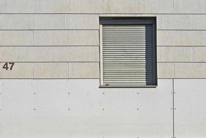 无人,家,横图,室外,特写,白天,正面,度假,美景,窗户,城市风光,城市,德国,欧洲,英文,标志,文字,字符,字母,百叶窗,房屋,墙,屋子,景观,娱乐,标识,楼房,墙壁,墙面,住宅,享受,休闲,景色,放松,英文字母,西欧,德意志联邦共和国,巴登.符腾堡,巴登.符腾堡州,巴符州,彩图,房子,康斯坦茨