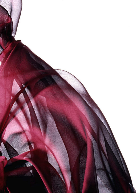 皱纹,无人,竖图,室内,特写,白天,正面,窗帘,静物,纺织品,装饰,红色,华丽,修饰,点缀,肌理,衬托,美观,雅致,雅观,彩图