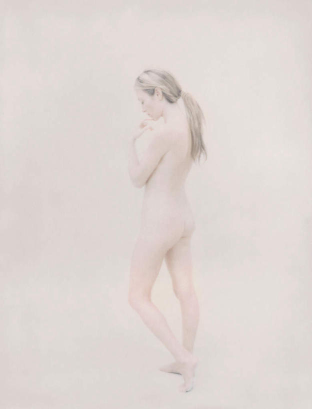 西方人,头发,一个人,站,举,闭眼,摸,竖图,室内,白天,白色背景,侧面,欧洲,欧洲人,仅一个年轻女性,仅一个女性,仅一个人,抚摸,抬腿,裸露,黄色,低头,托,站着,摄影,影棚,赤裸,裸,特效,年轻女性,女人,女性,白种人,闭眼睛,闭着眼,闭着眼睛,触摸,接触,举起,举手,举着,向上举,向上伸,向上托,站立,彩图,全身,影棚拍摄,拍摄