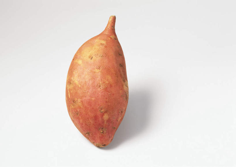 无人,横图,俯视,室内,特写,白天,白色背景,餐桌,桌子,红薯,蔬菜,新鲜,食品,食物,一个,红色,摄影,有机食品,绿色食品,影棚,单个,餐台,山芋,甘薯,番薯,地瓜,彩图,高角度拍摄,影棚拍摄,拍摄