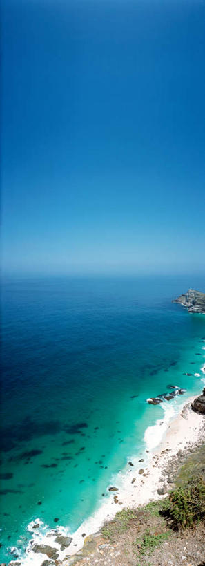 无人,竖图,俯视,室外,白天,旅游,度假,海浪,海洋,石头,美景,非洲,南非,石子,景观,浪花,娱乐,蓝色,蓝天,天空,自然,海水,天,享受,休闲,景色,放松,自然风光,海景,开普敦,大海,风浪,海水的波动,近岸浪,石块,岩石,涌浪,彩图,高角度拍摄