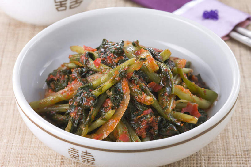 无人,横图,俯视,室内,特写,白天,烹饪,筷子,辣椒,杯子,餐具,调料,酱料,酱汁,佐料,料理,食品,调味品,韩式,调味料,文化,传统,酱,菜肴,美食,食物,水杯,碗,佳肴,礼节,韩国料理,礼仪,韩式料理,辣角,红海椒,大椒,辣虎,广椒,一碗,茶杯,进餐用具,烹调用具,辣子,红辣椒,海椒,番椒,彩图,高角度拍摄