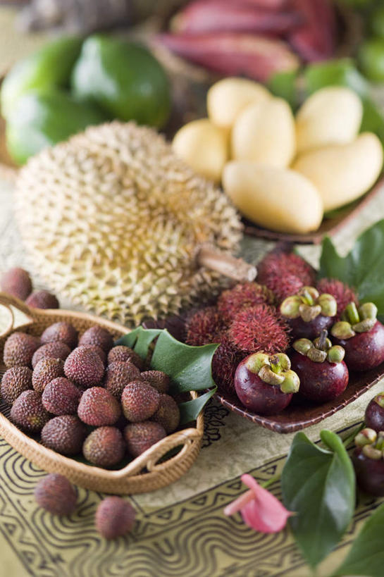 无人,竖图,俯视,室内,特写,白天,荔枝,水果,新鲜,生食,食品,果实,榴莲,食物,有机食品,绿色食品,红毛丹,山竹果,山竹,莽吉柿,山竹子,山竺,韶子,毛龙眼,毛荔枝,麝香猫果,水果之王,望果,蜜望,檬果,闷果,漭果,杧果,离枝,庵波罗果,彩图,高角度拍摄