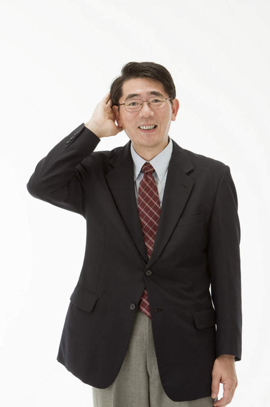 东方人,一个人,商务人士,商务男性,站,笑,摸,微笑,露齿笑,竖图,室内,白天,白色背景,正面,衬衫,亚洲,仅一个男性,仅一个人,仅一个中年男性,抚摸,套装,眼镜,注视,黄种人,观察,看,站着,摄影,影棚,观看,察看,关注,商务装,近视眼镜,工薪阶层,男人,男性,中年男性,亚洲人,白领,上班族,触摸,接触,站立,半身,彩图,影棚拍摄,衬衣,拍摄