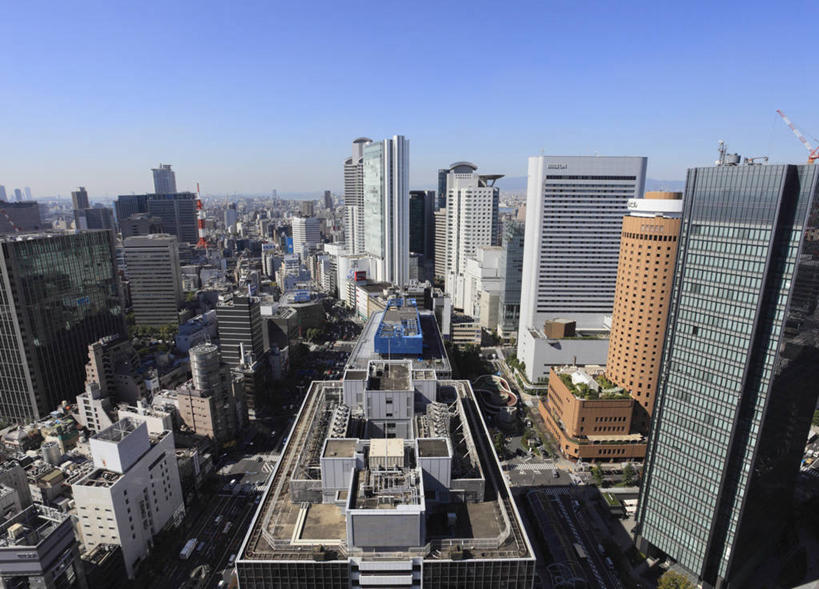 无人,高楼大厦,横图,全景,俯视,航拍,室外,白天,度假,办公楼,美景,天际线,植物,城市风光,城市,大厦,道路,建筑,路,摩天大楼,写字楼,公路,日本,亚洲,阴影,光线,影子,景观,交通,娱乐,树,树木,蓝色,绿色,蓝天,天空,阳光,自然,楼宇,天,享受,休闲,商务楼,景色,放松,大阪,生长,晴朗,成长,鸟瞰,东亚,本州,万里无云,大阪府,本州岛,日本国,近畿地方,近畿,北区,晴空,晴空万里,马路,彩图,高角度拍摄,大楼,高层建筑,高楼,摩天楼,梅田蓝天大厦,梅田空中庭园