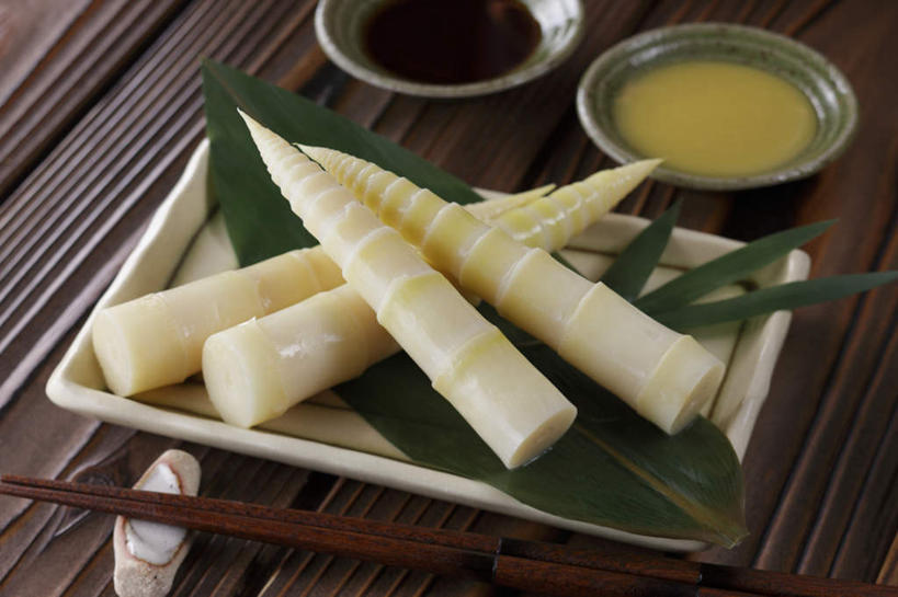 无人,横图,俯视,室内,特写,白天,烹饪,筷子,餐具,碟子,盘,菌菇,蘑菇,竹笋,日本料理,料理,食品,调味品,调味料,蕨菜,菌类,文化,传统,木耳,菜肴,美食,食物,盘子,碟,日式料理,日式,食用菌,佳肴,礼节,蕨类,礼仪,进餐用具,烹调用具,彩图,高角度拍摄